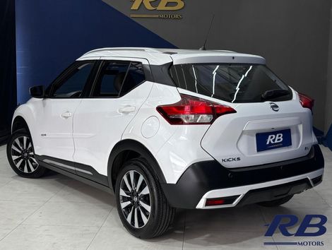 Nissan KICKS SV 1.6 16V FlexStar 5p Aut.