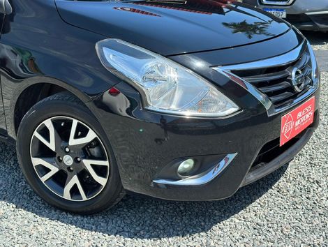 Nissan VERSA UNIQUE 1.6 16V FlexStart 4p Aut.
