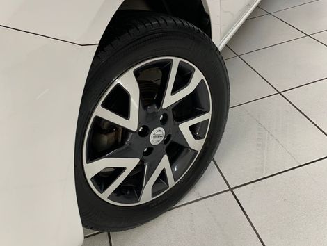 Nissan VERSA UNIQUE 1.6 16V Flex 4p Mec.