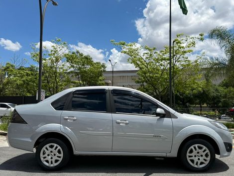 Ford Fiesta Sedan SE 1.6 16V Flex 4p