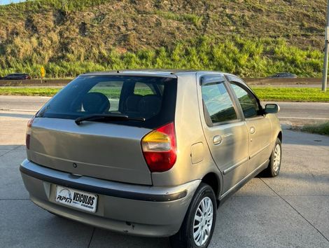 Fiat Palio ELX 1.0 mpi Fire 16v 4p (25 anos)