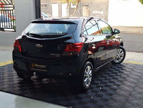 Chevrolet ONIX HATCH LTZ 1.4 8V FlexPower 5p Mec.