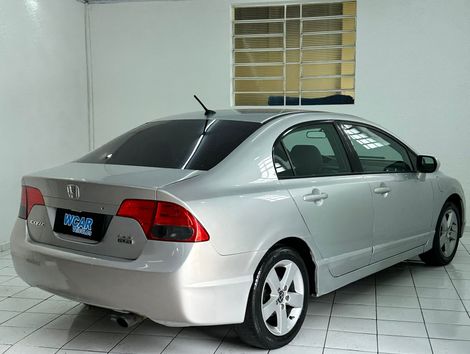 Honda Civic Sedan EXS 1.8/1.8 Flex 16V Aut. 4p
