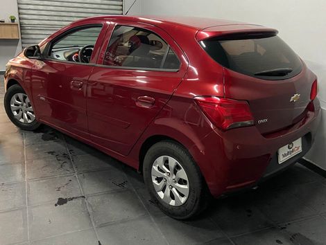 Chevrolet ONIX HATCH LT 1.0 8V FlexPower 5p Mec.