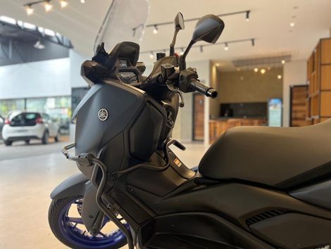 YAMAHA XMAX 250 CONNECTED 