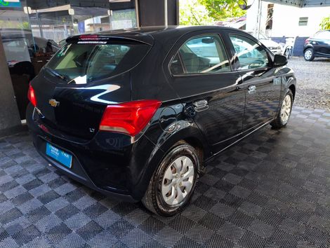 Chevrolet ONIX HATCH LT 1.0 8V FlexPower 5p Mec.