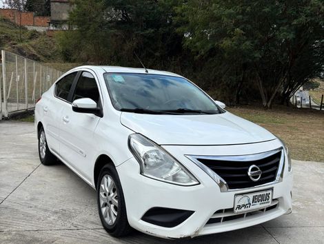 Nissan VERSA SL 1.6 16V FlexStart 4p Aut.