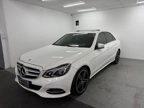 Mercedes E-250 CGI Avantgarde 2.0 TB 211cv Aut.