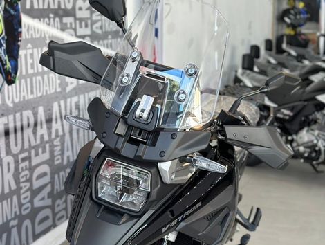 SUZUKI DL 1050 V-STROM 