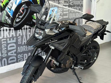 SUZUKI DL 1050 V-STROM 