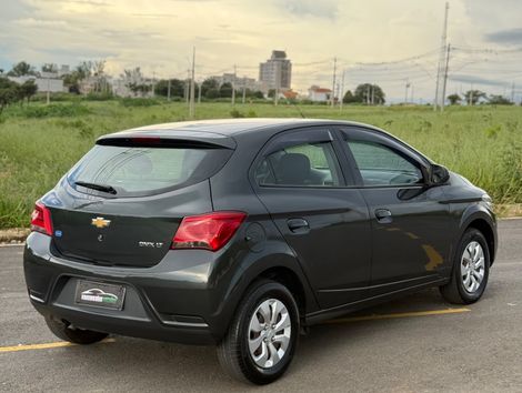 Chevrolet ONIX HATCH LT 1.0 8V FlexPower 5p Mec.