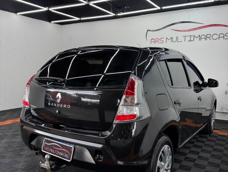 Renault SANDERO Authentique Hi-Flex 1.0 16V 5p