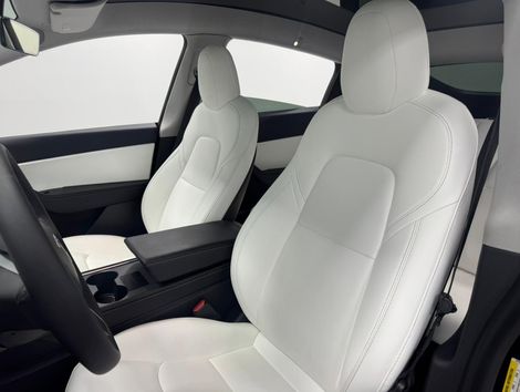 Tesla MODEL Y LONG R