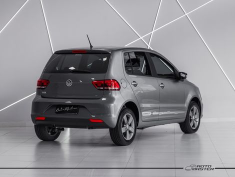 VolksWagen Fox Connect 1.6 Flex 8V 5p