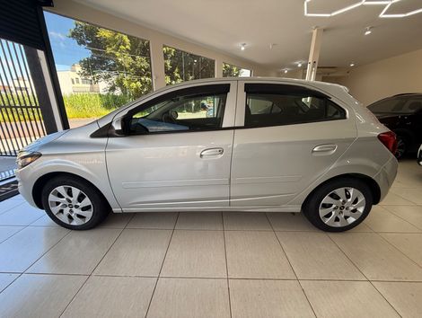 Chevrolet ONIX HATCH LT 1.0 8V FlexPower 5p Mec.