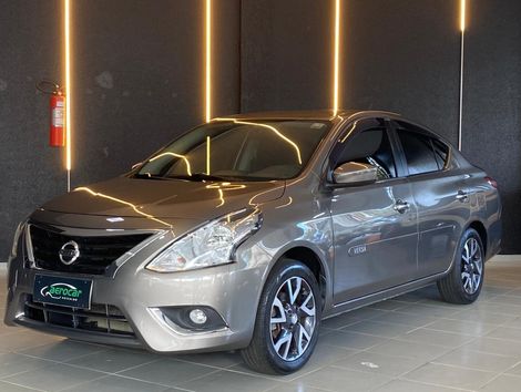 Nissan VERSA SL 1.6 16V FlexStart 4p Mec.
