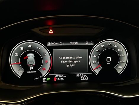 Audi Q8 Perf.Black 3.0 TFSI Quat. S-tr/(Híb.)