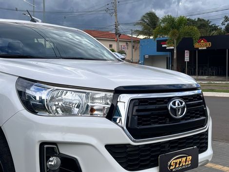 Toyota Hilux CD SRV 4x2 2.7 Flex 16V Aut.