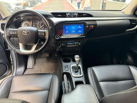 Toyota Hilux CD SRV 4x4 2.8 TDI Diesel Aut.