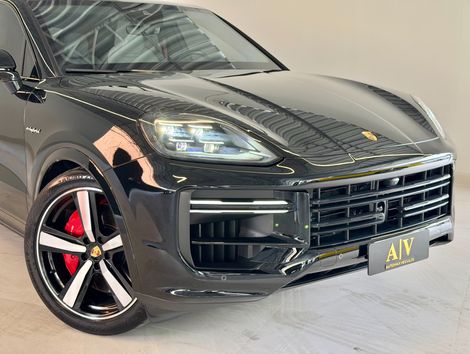 Porsche 4.0 V8 E-Hybrid Turbo Coupé AWD Tip