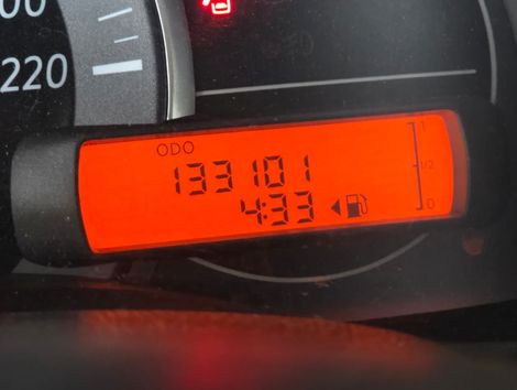 Nissan MARCH S 1.0 12V Flex 5p