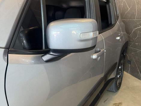 Jeep Renegade 1.8 4x2 Flex 16V Aut.