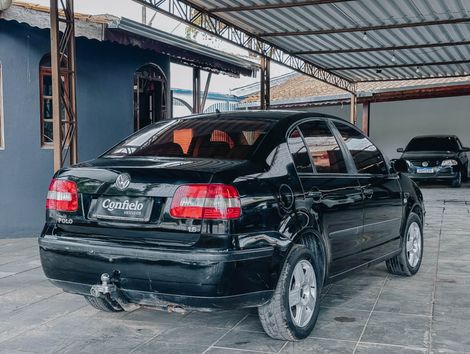 VolksWagen Polo Sedan 1.6 Mi 101cv 8V 4p