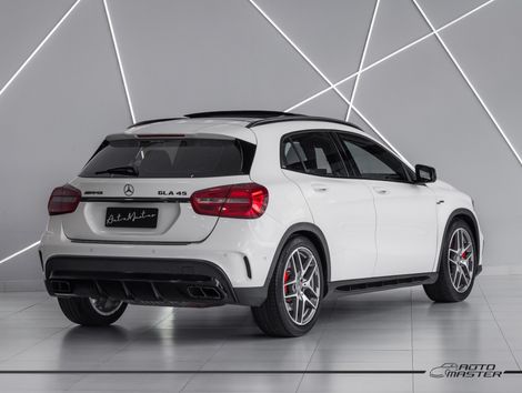 Mercedes GLA 45 AMG 4MATIC 2.0 Turbo Aut.