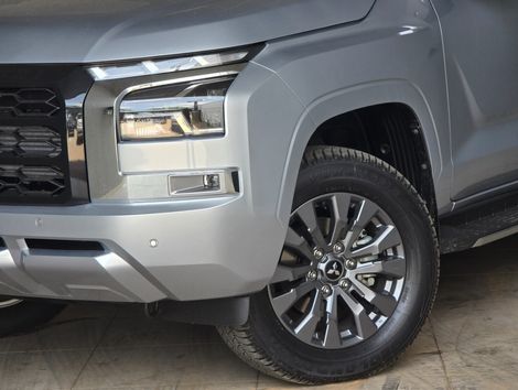 Mitsubishi Triton HPE-S 2.4 CD 4x4 TB Diesel Aut.