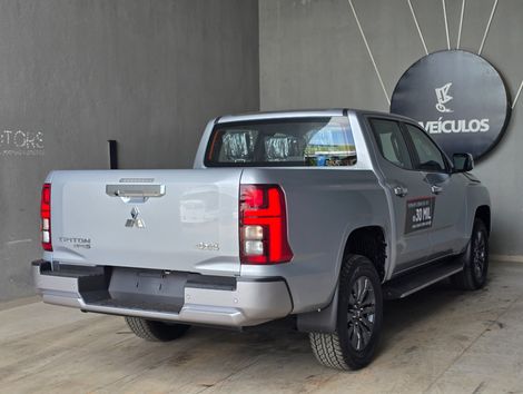 Mitsubishi Triton HPE-S 2.4 CD 4x4 TB Diesel Aut.