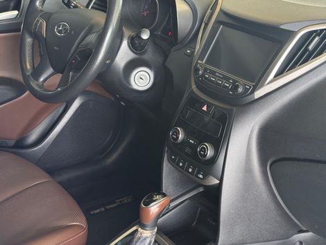 Hyundai HB20X Premium 1.6 Flex 16V Aut.