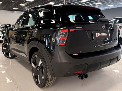 Nissan KICKS Platinum 1.0 Turbo Flex Aut.