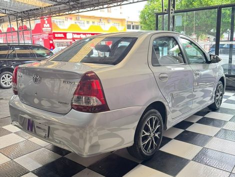 Toyota ETIOS PLATINUM Sed. 1.5 Flex 16V 4p Aut.