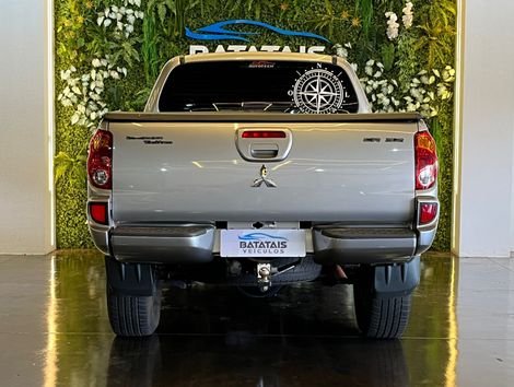 Mitsubishi L200 Triton HPE 3.2 CD TB Int.Diesel Aut