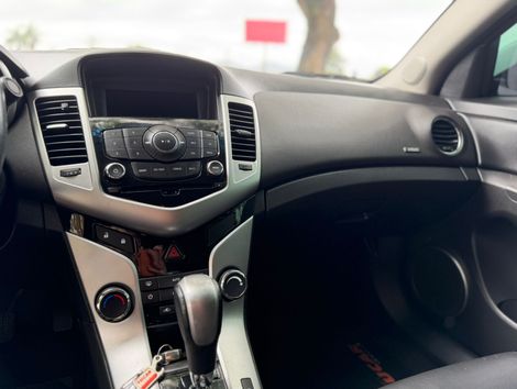 Chevrolet CRUZE LT 1.8 16V FlexPower 4p Aut.