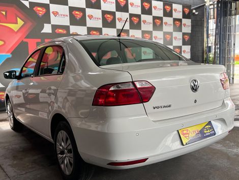 VolksWagen VOYAGE 1.6 MSI Flex 16V 4p Aut.