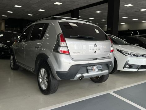 Renault SANDERO STEPWAY Hi-Flex 1.6 16V 5p