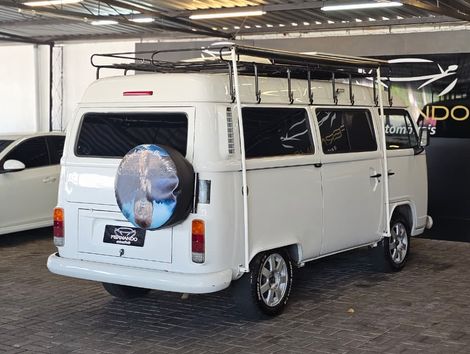 VolksWagen Kombi Lotação 1.4 Mi Total Flex 8V