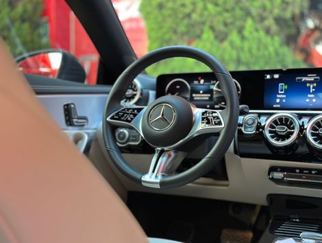 Mercedes CLA-200 Progressive 1.3 TB 16V Aut.(Híb)