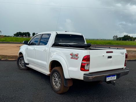Toyota Hilux CD SRV D4-D 4x4 3.0 TDI Diesel Aut