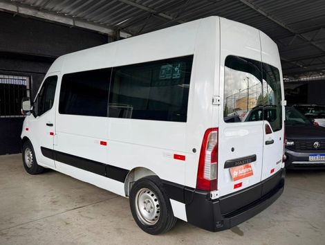 Renault Master 2.3 dCi STD Médio Esco. 20L Dies.