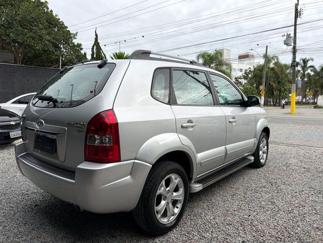 Hyundai Tucson 2.0 16V Flex Aut.