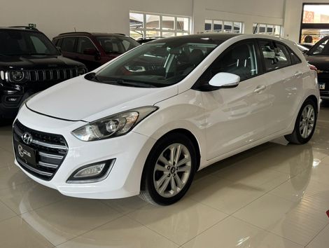 Hyundai i30 1.8 16V Aut. 5p