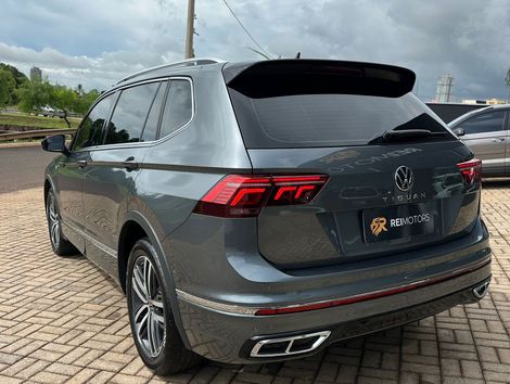 VolksWagen TIGUAN Allspac R-Line 300 TSI 2.0 