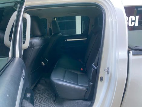 Toyota Hilux CD SRV 4x4 2.8 TDI Diesel Aut.