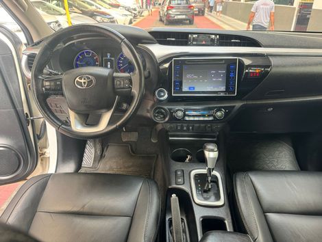 Toyota Hilux CD SRV 4x4 2.8 TDI Diesel Aut.