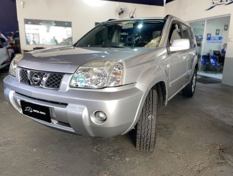 Nissan X-TRAIL GX 2.5 16V 180cv 5p