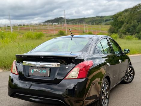 Nissan VERSA UNIQUE 1.6 16V Flex 4p Mec.