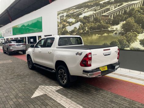 Toyota Hilux CD SR 4x4 2.8 TDI Diesel Aut.