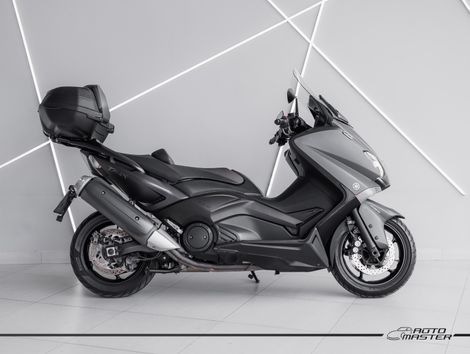 YAMAHA TMAX 530